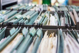 Buy a paper shredder in Sacramento and keep your files safe